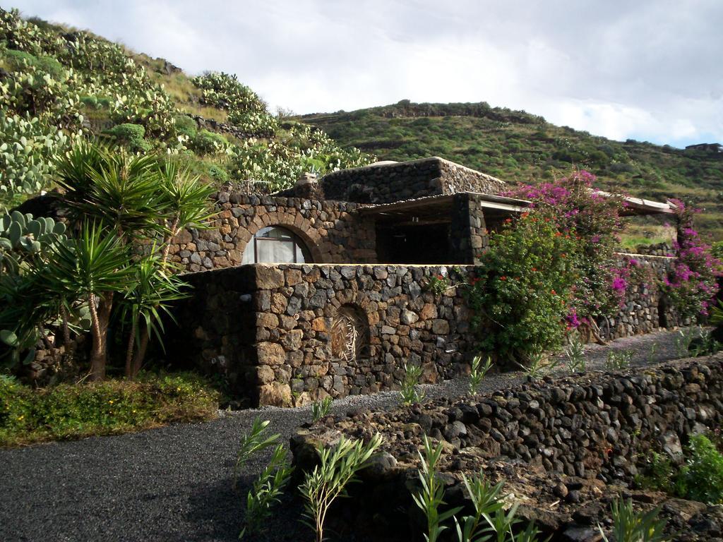 Agriturismo Zibibbodoro Scauri  Pokój zdjęcie